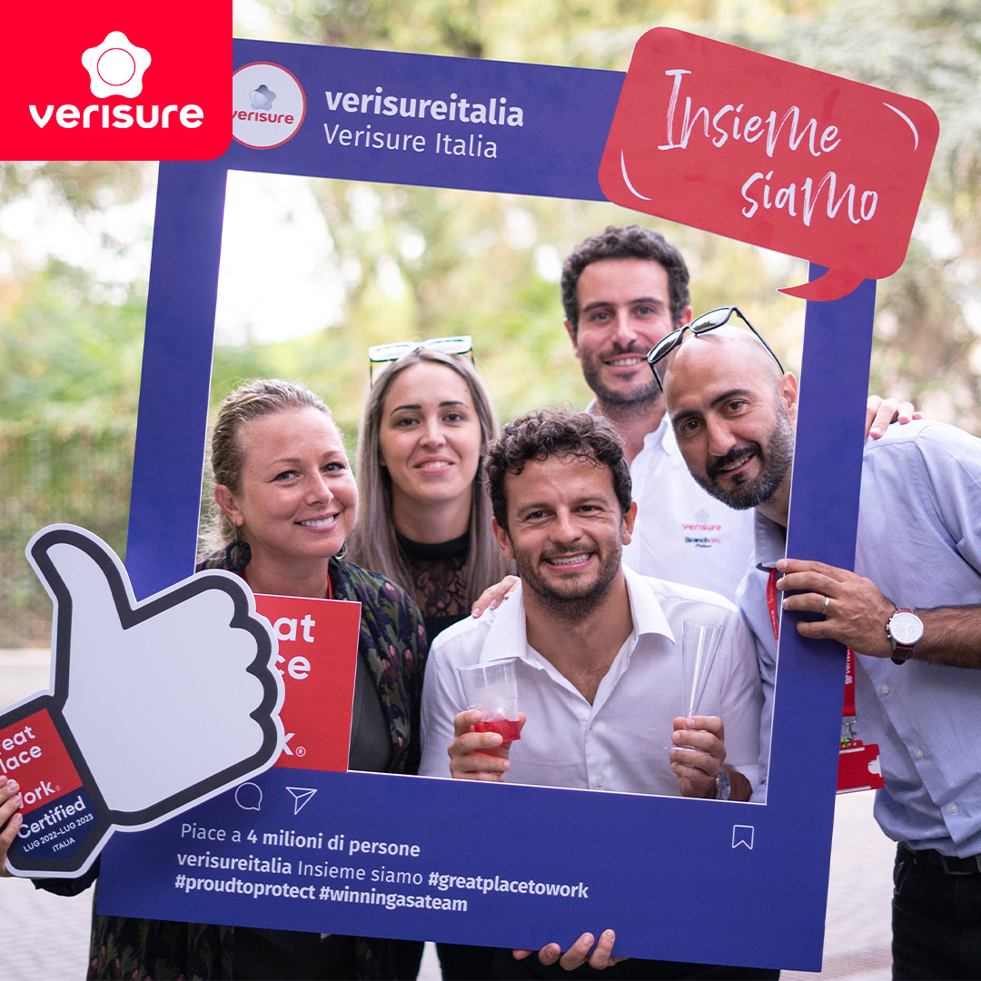 persone verisure festeggiano great place to work