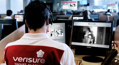 Dettaglio Operatore Verisure al lavoro